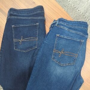 Classic Women's Denim Jeans in Dark and Medium Blue